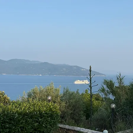 Stasja *