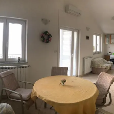 Apartment Stasja Brseč