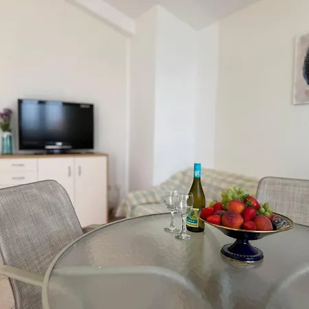 Stasja Apartment