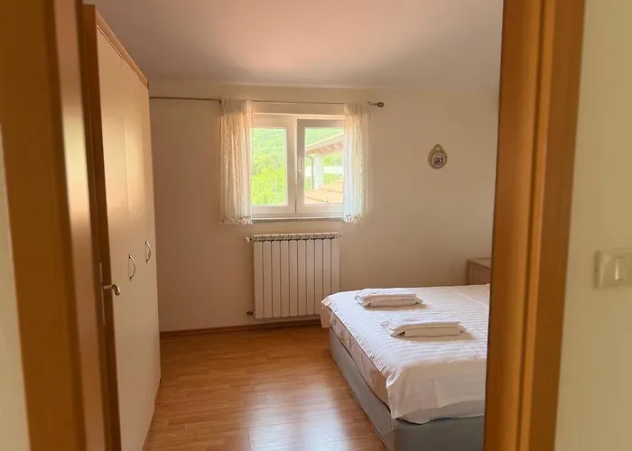 Stasja דירה Brseč